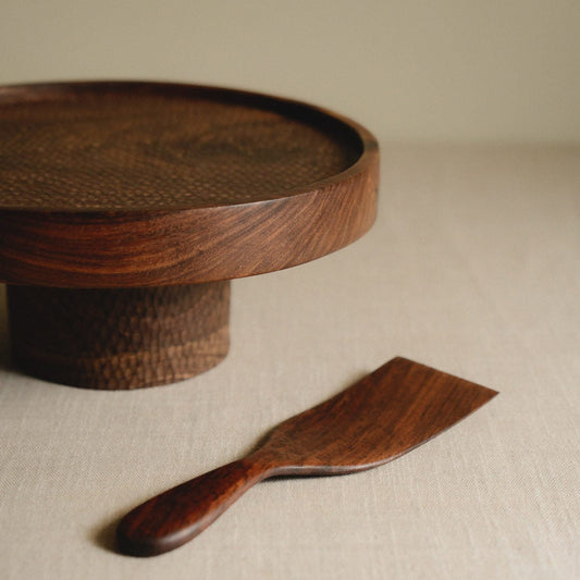 Luna Cake Stand